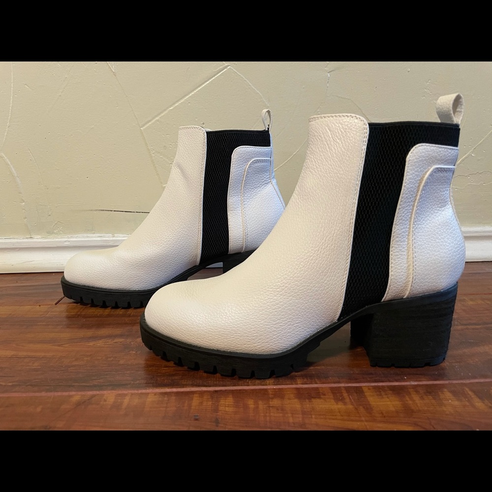 MIA Shoes White Chelsea Bootie